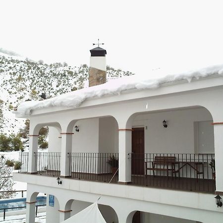 Apartamentos Turísticos Rurales Monte de las Ánimas Valdepenas de Jaen Exterior foto
