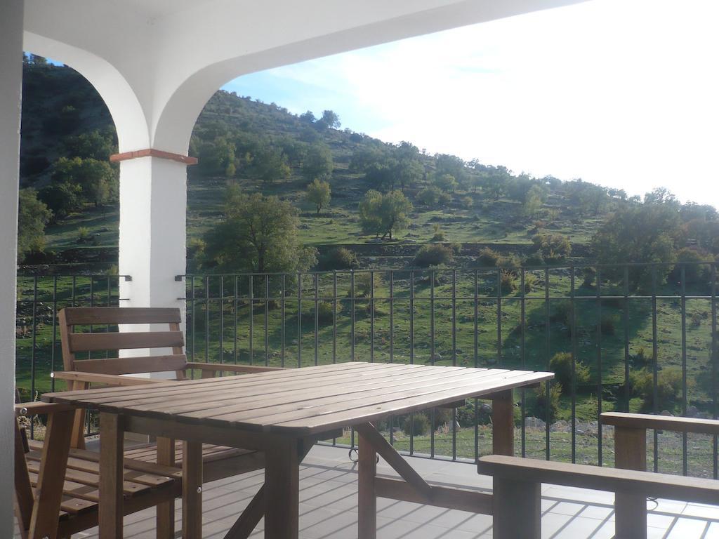 Apartamentos Turísticos Rurales Monte de las Ánimas Valdepenas de Jaen Exterior foto
